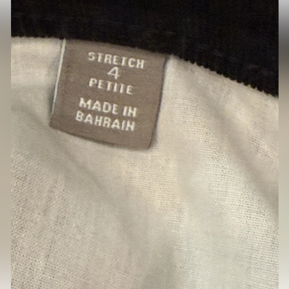 J. Jill Black Corduroy Straight Leg Pants Stretch Mid Rise 4 Petite - Picture 7 of 8